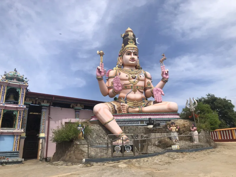 SRI LANKA tuktukem 2022