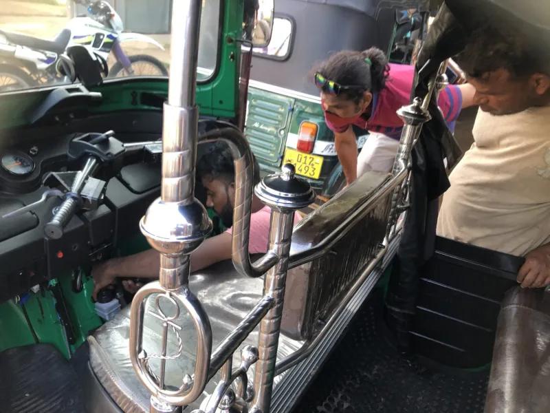 SRI LANKA tuktukem 2022