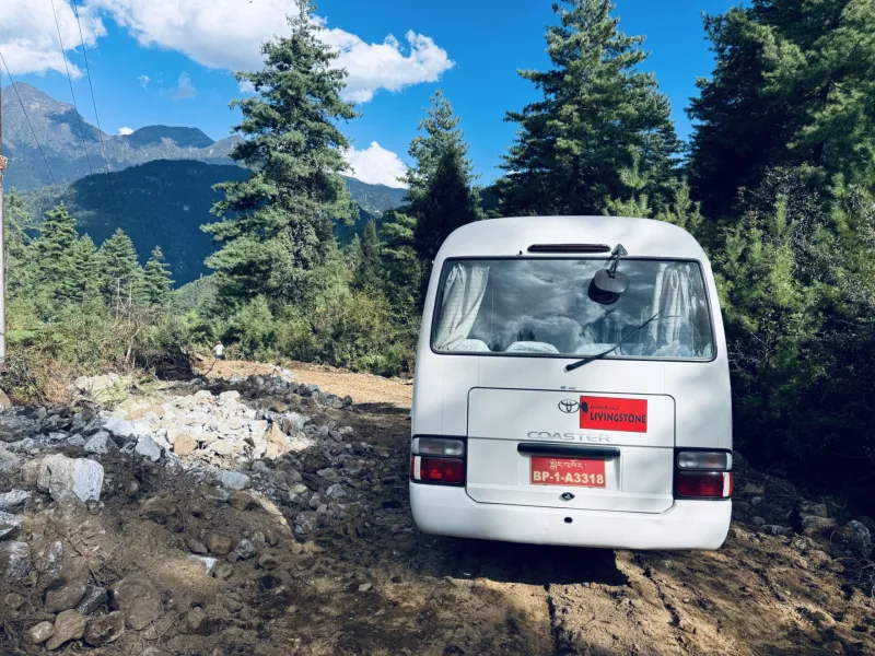 BHUTAN snowman trek 2025